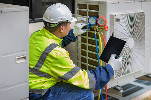Professional Hvac technician working in Sudbury, MA